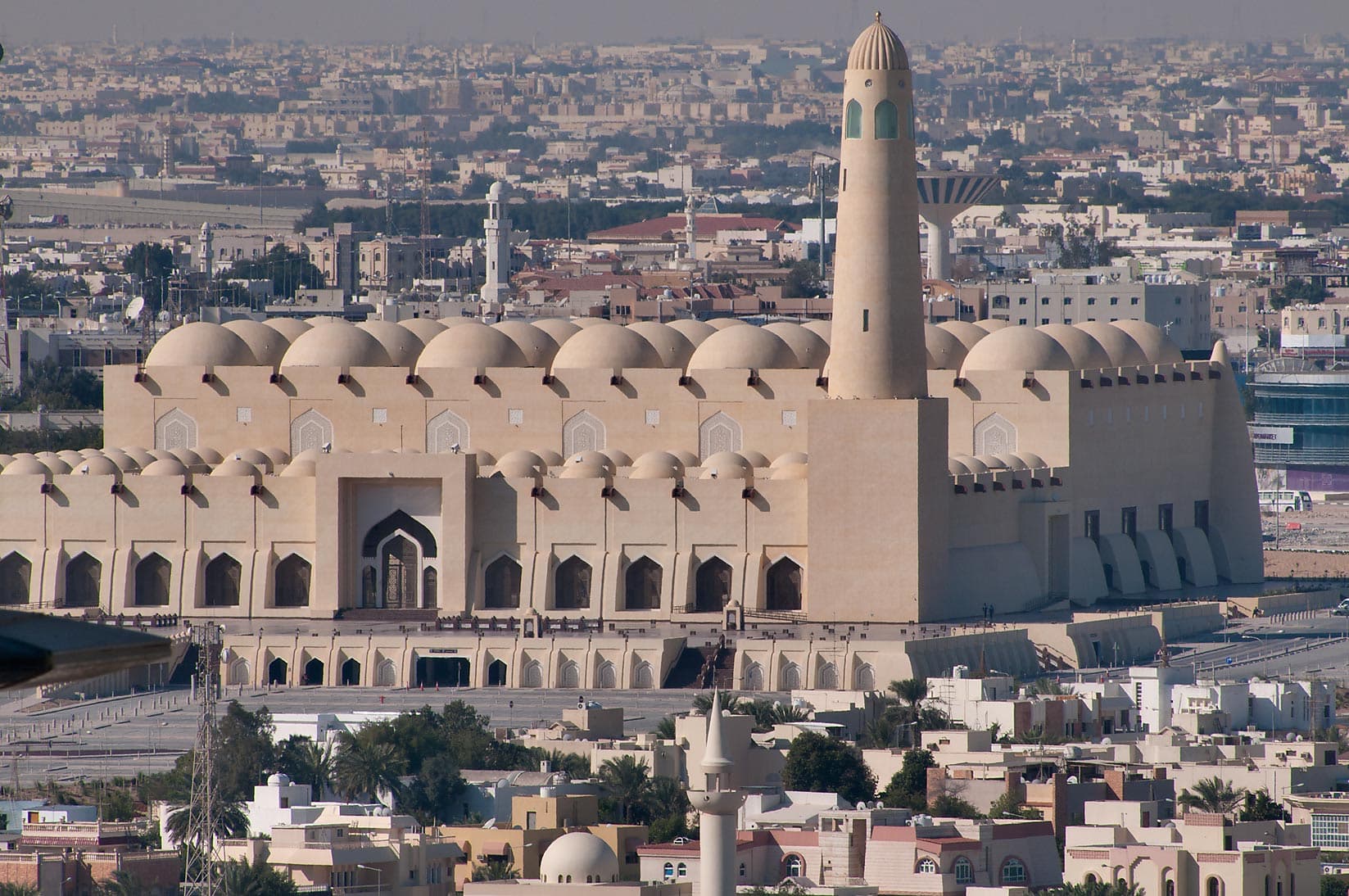 A calm Qatari mosque exterior for the mosque detail page